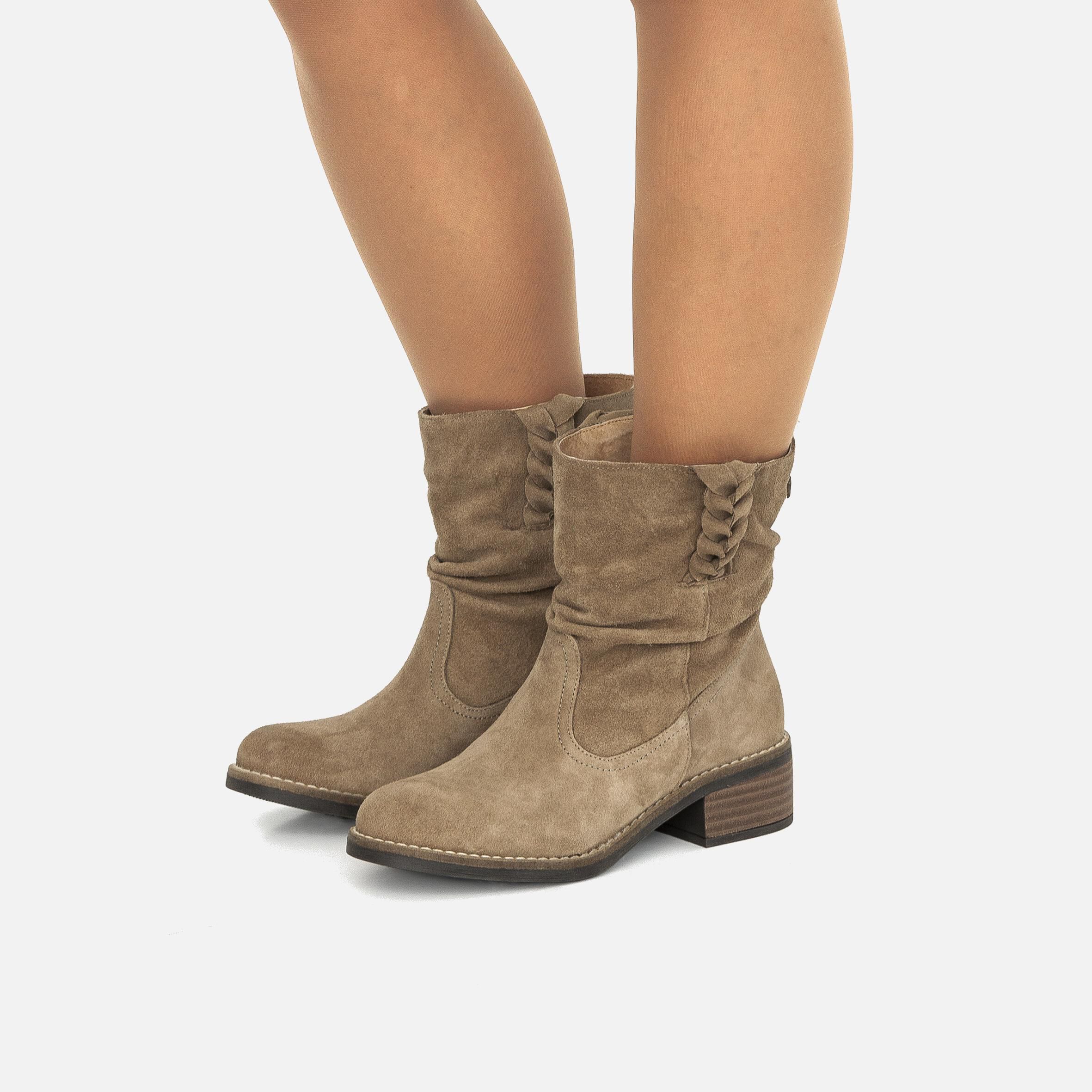 Botines top marrones planos